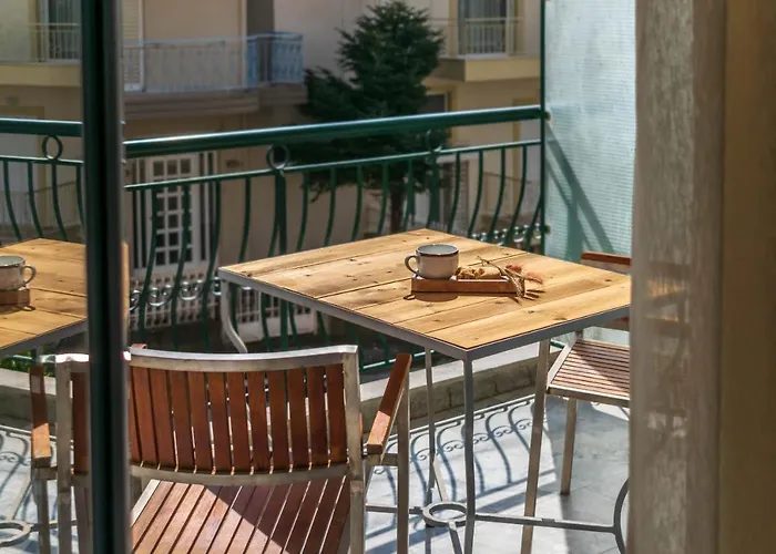 4Keys House - Apartment 2 * トリポリス